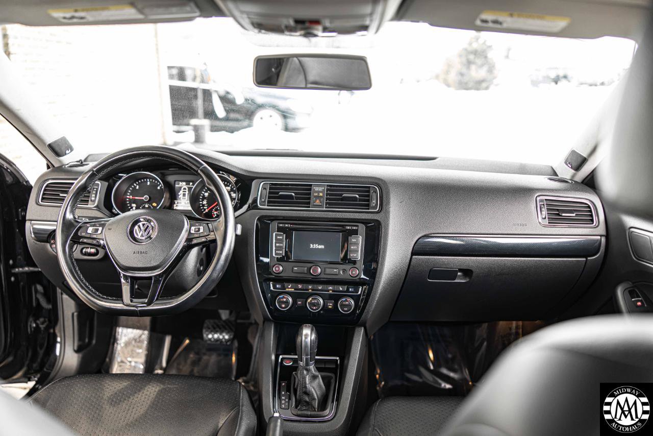 Used 2015 Volkswagen Jetta TDI SEL FWD image 33