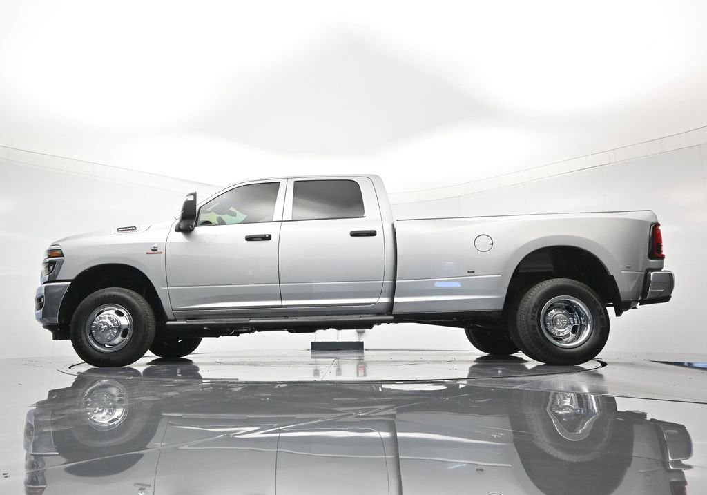 New 2026 RAM 3500 Tradesman image 45