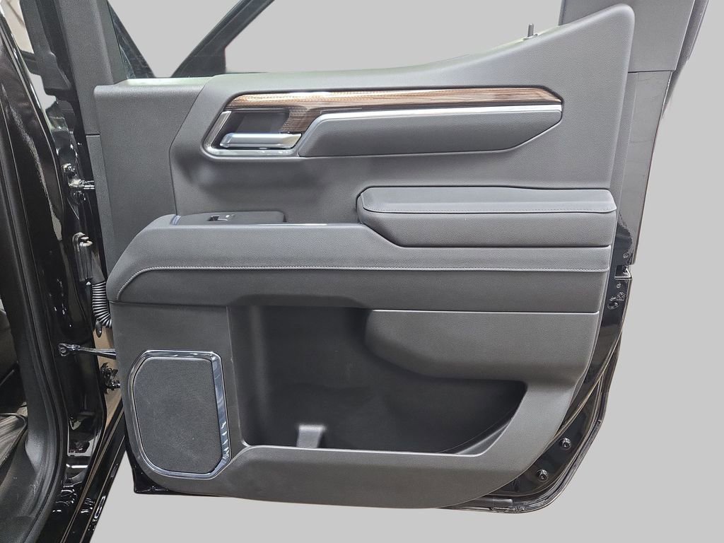 New 2026 Chevrolet Silverado 1500 LT image 13