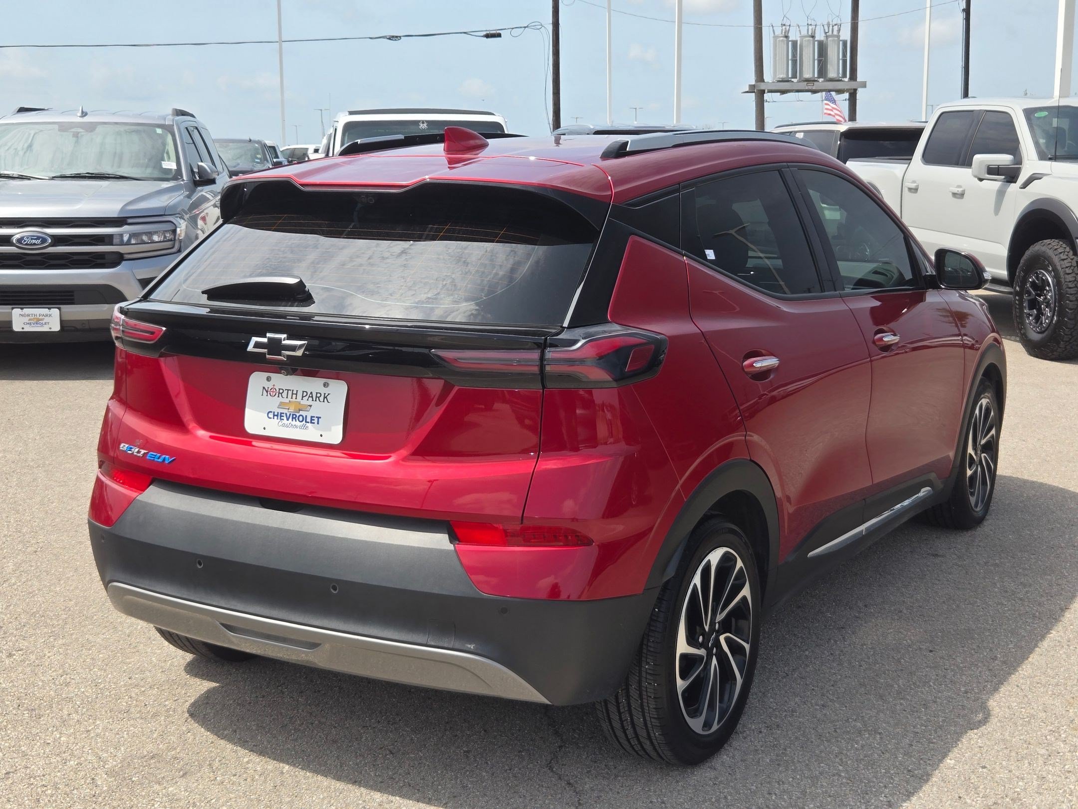 Used 2022 Chevrolet Bolt EUV Premier FWD image 3