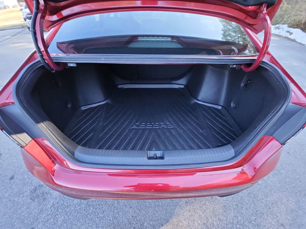 Used 2023 Honda Accord EX image 29