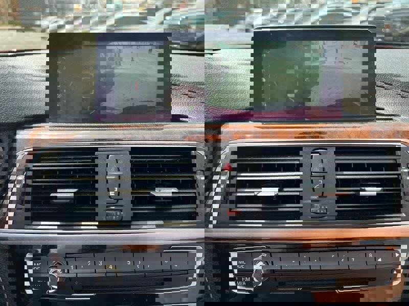 Used 2018 BMW 430i Convertible image 26