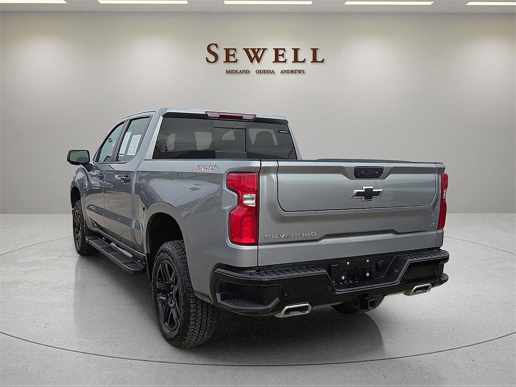Used 2024 Chevrolet Silverado 1500 LT Trail Boss w/ LT Trail Boss Premium Package image 3