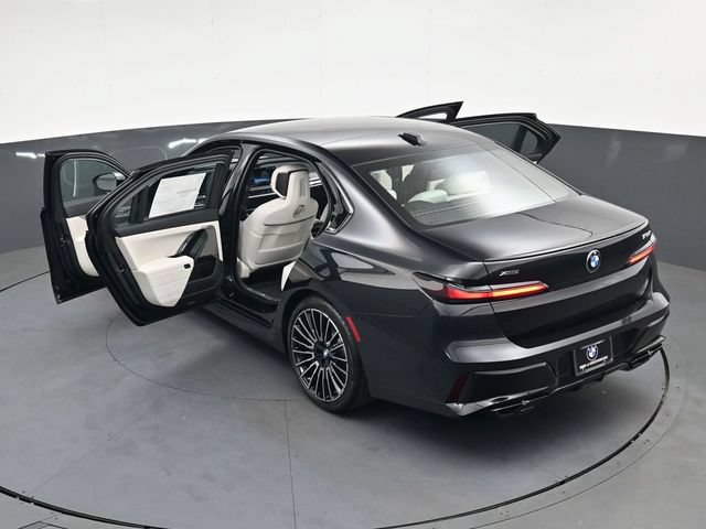 New 2026 BMW 760i xDrive AWD/4WD image 41