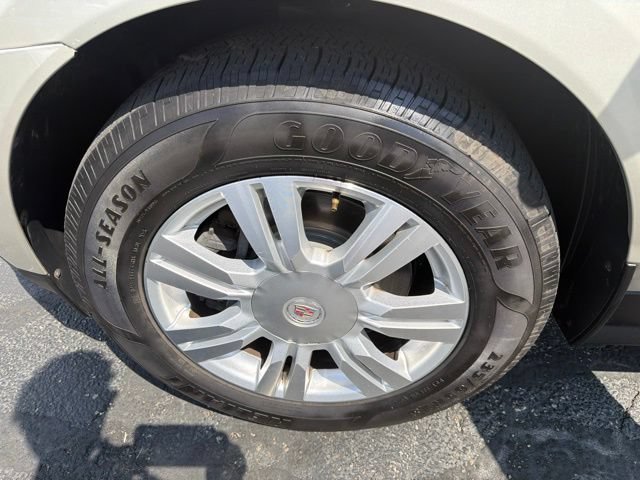 Used 2014 Cadillac SRX Luxury w/ Driver Awareness Package AWD/4WD image 28