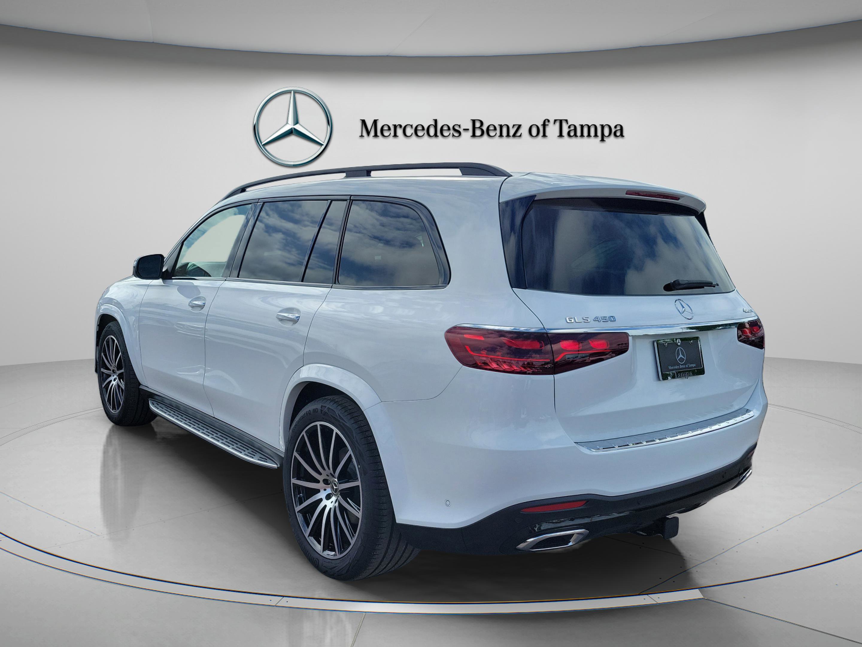 New 2026 Mercedes-Benz GLS 450 4MATIC image 2