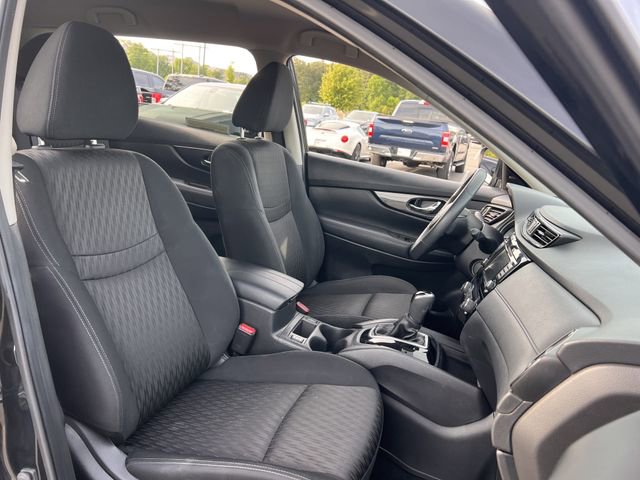 Used 2018 Nissan Rogue SV FWD image 30