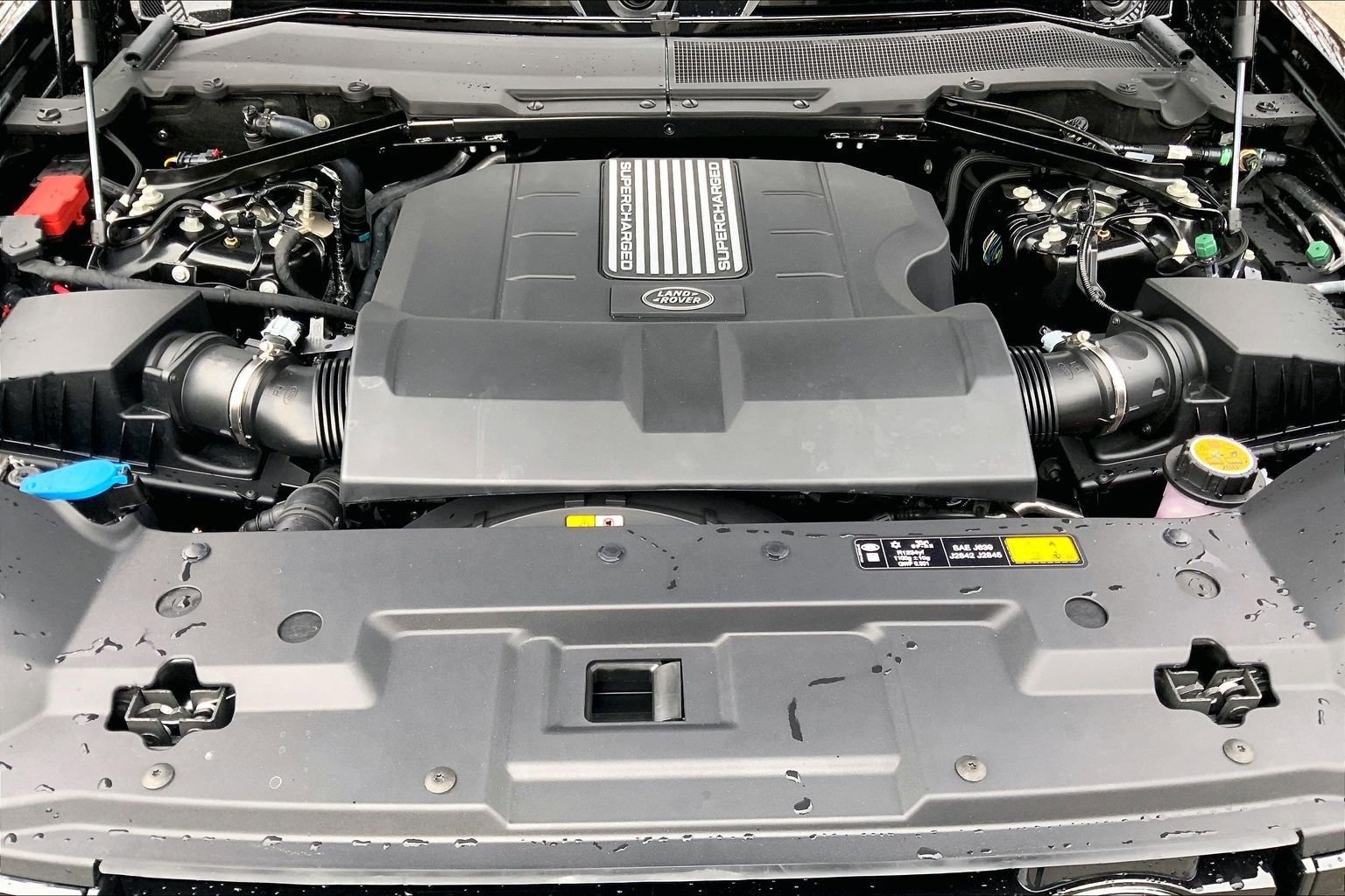 New 2026 Land Rover Defender 130 V8 image 16