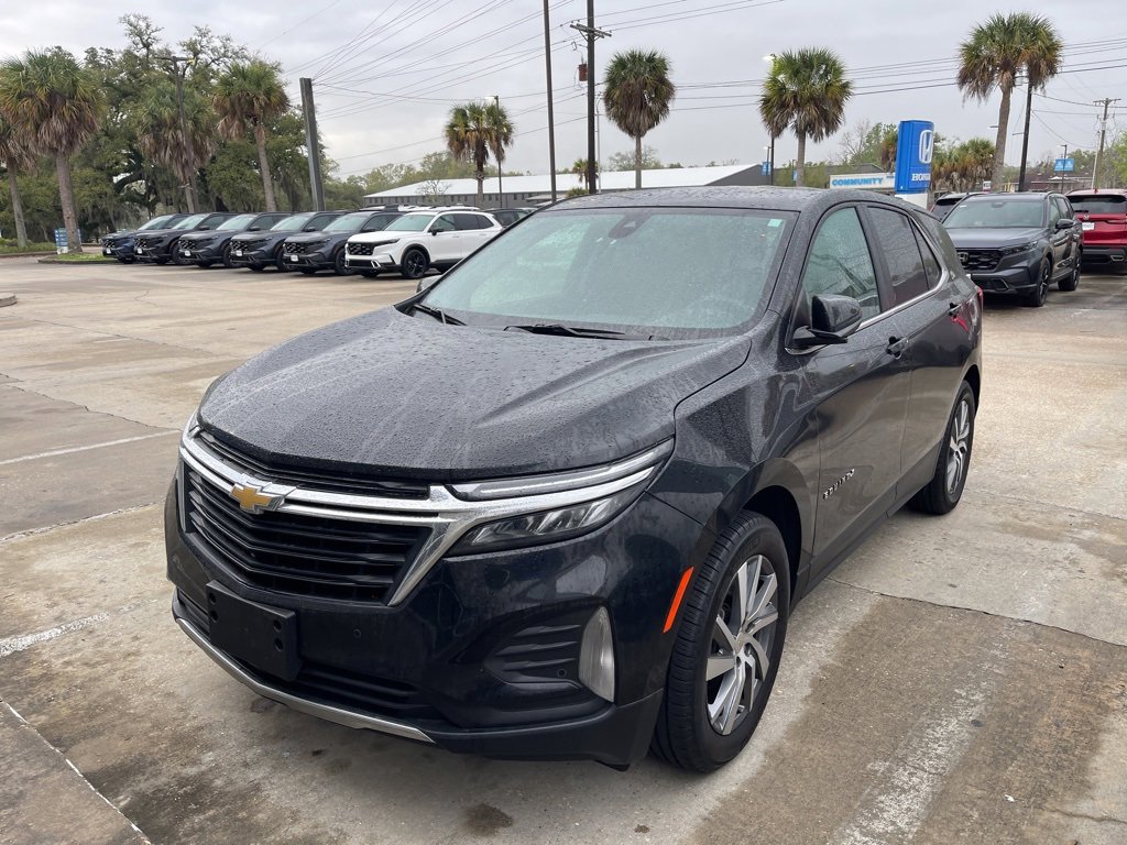 Used 2024 Chevrolet Equinox LT image 1