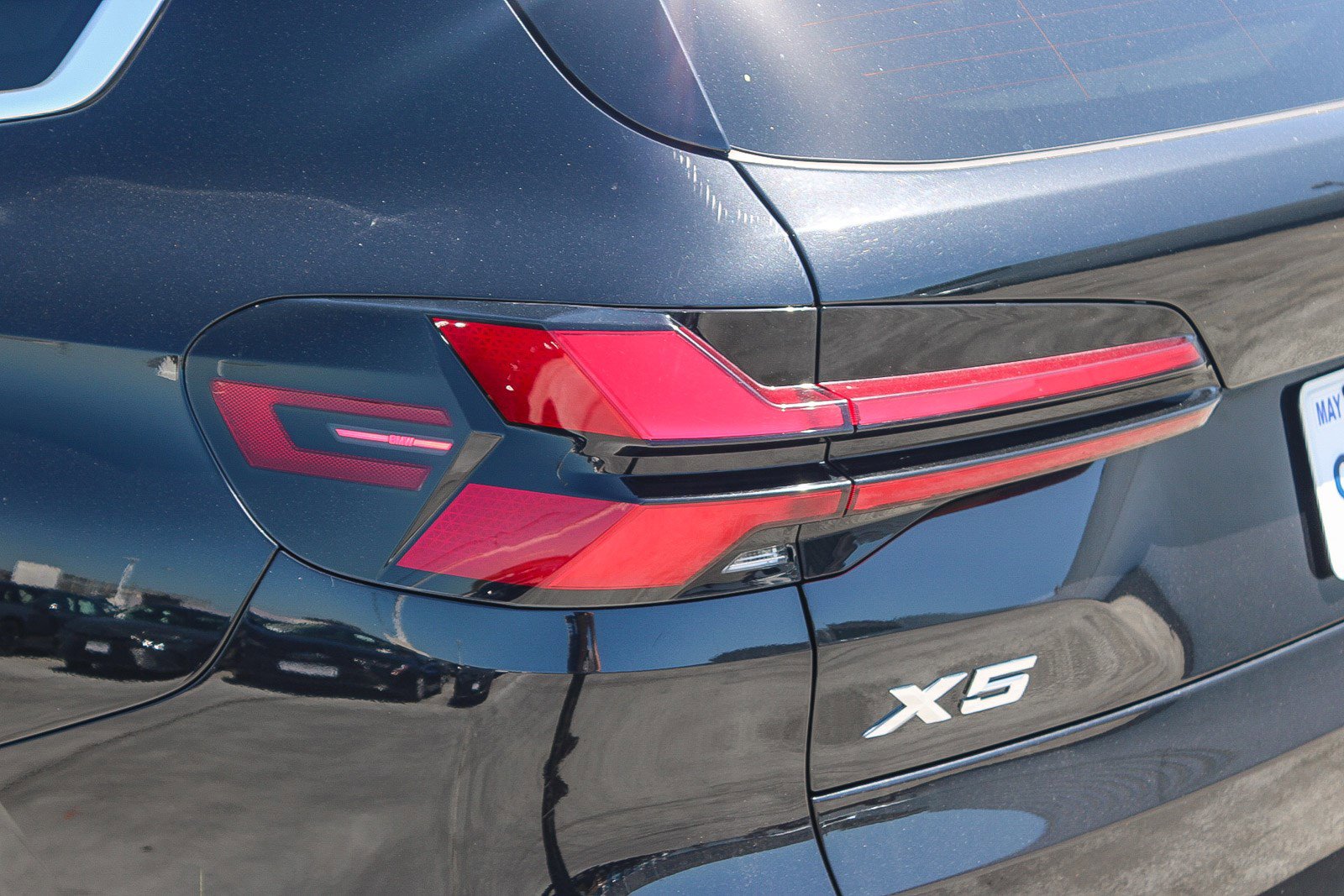 Used 2024 BMW X5 sDrive40i w/ Premium Package RWD image 12