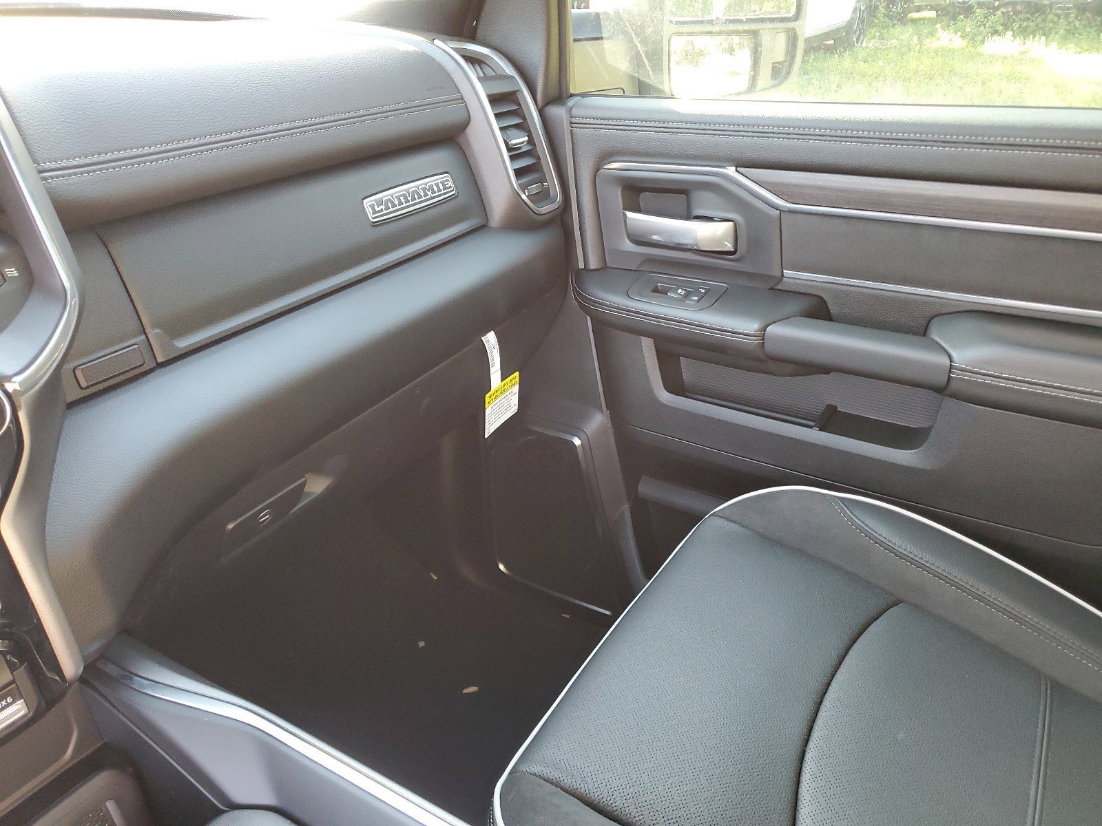 New 2026 RAM 3500 Laramie w/ Night Edition image 27