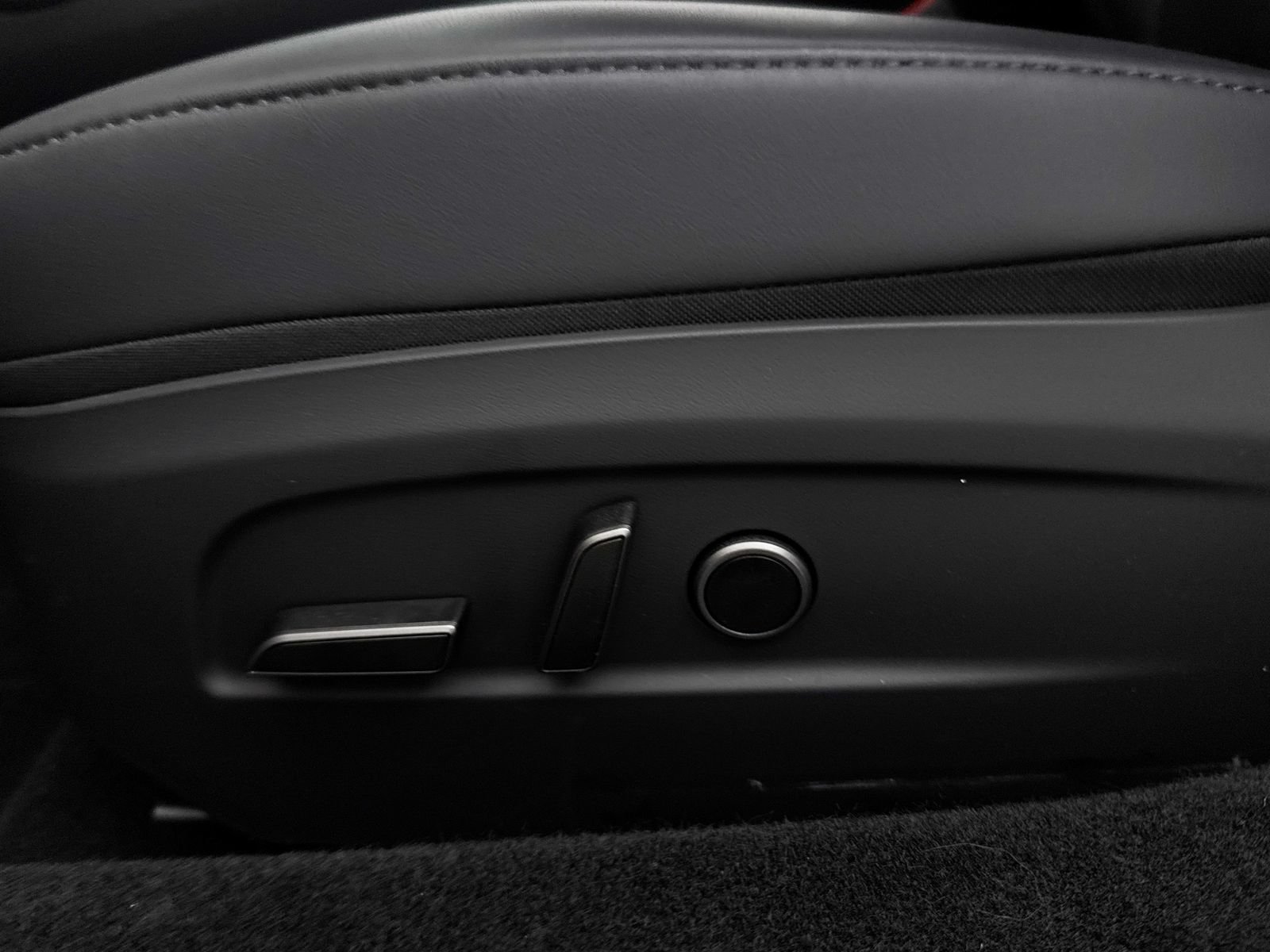 Used 2025 Tesla Model 3 Long Range RWD image 29