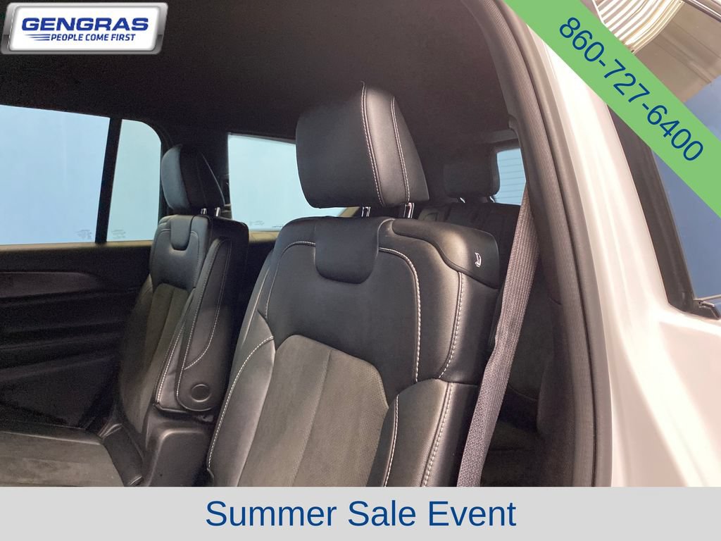Used 2023 Jeep Grand Cherokee L Laredo AWD/4WD image 29