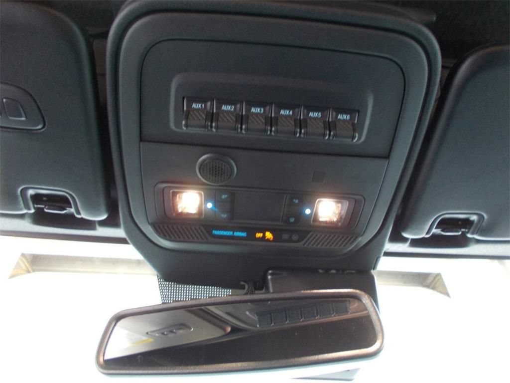 New 2024 Ford Bronco Outer Banks AWD/4WD image 19