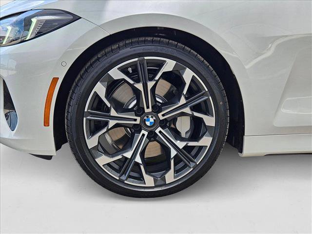 Used 2026 BMW 430i Coupe w/ Parking Assistance Package RWD image 9