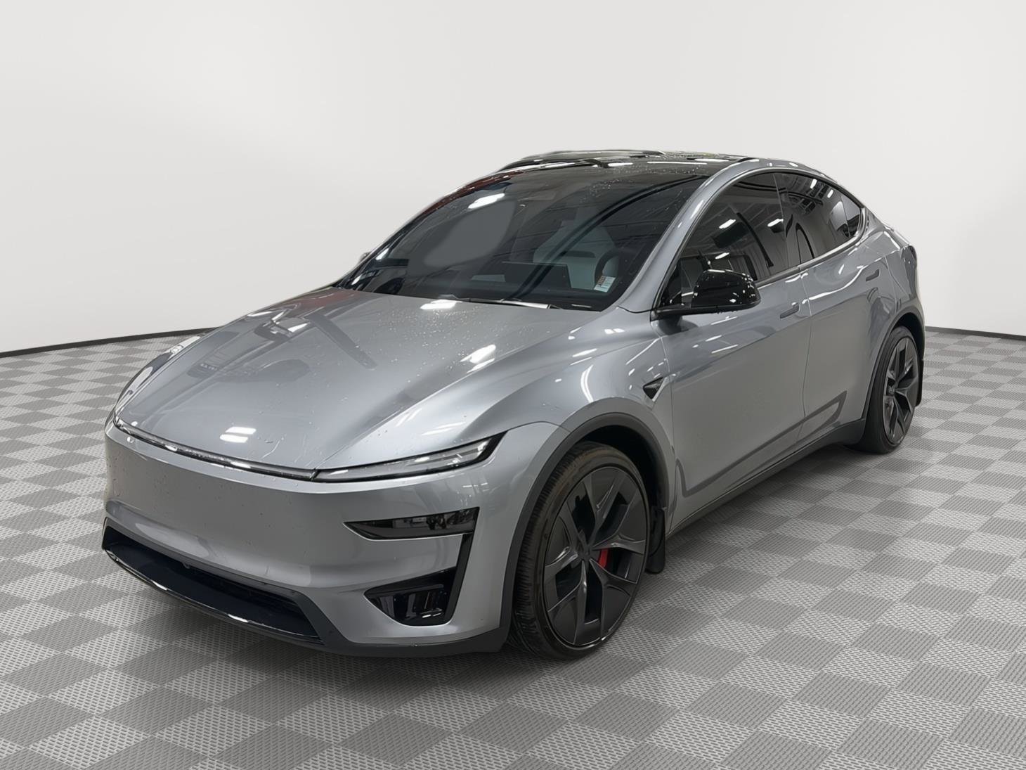 Used 2026 Tesla Model Y Performance image 4