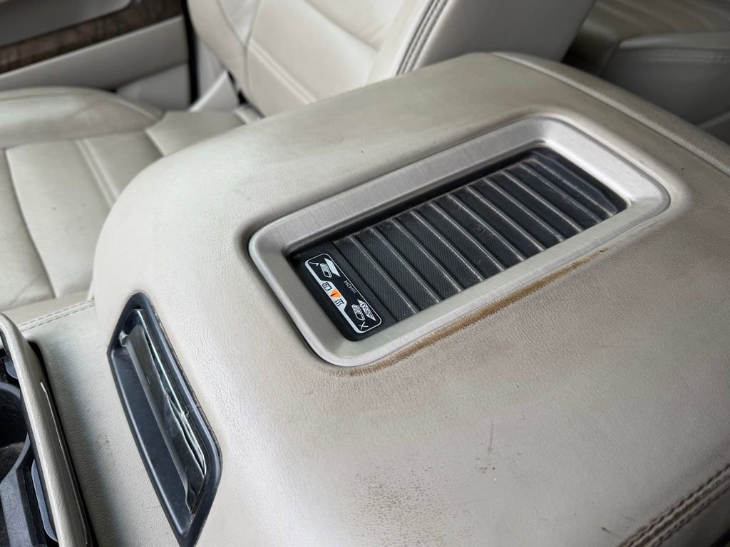 Used 2018 GMC Yukon Denali w/ Denali Ultimate Package image 25