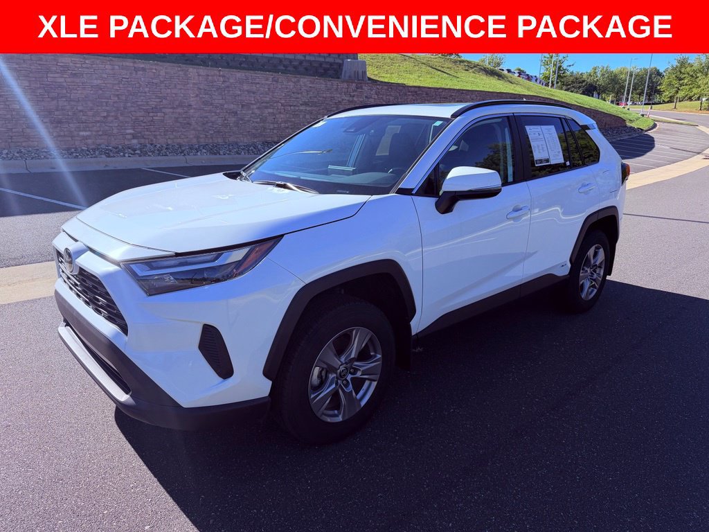 Used 2025 Toyota RAV4 XLE w/ Convenience Package AWD/4WD image 3