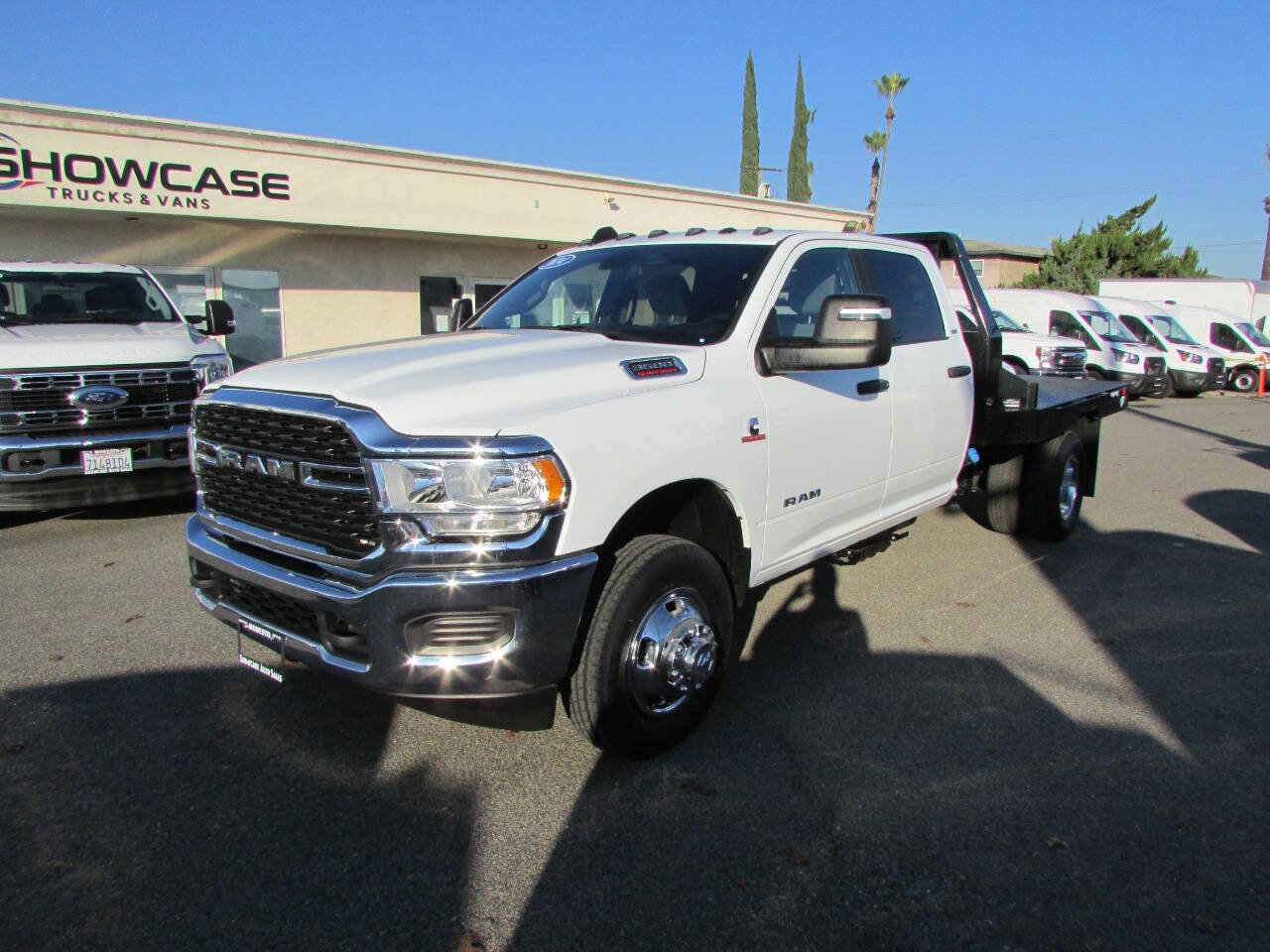 Used 2024 RAM 3500 SLT w/ Quick Order Package 2YG SLT image 4
