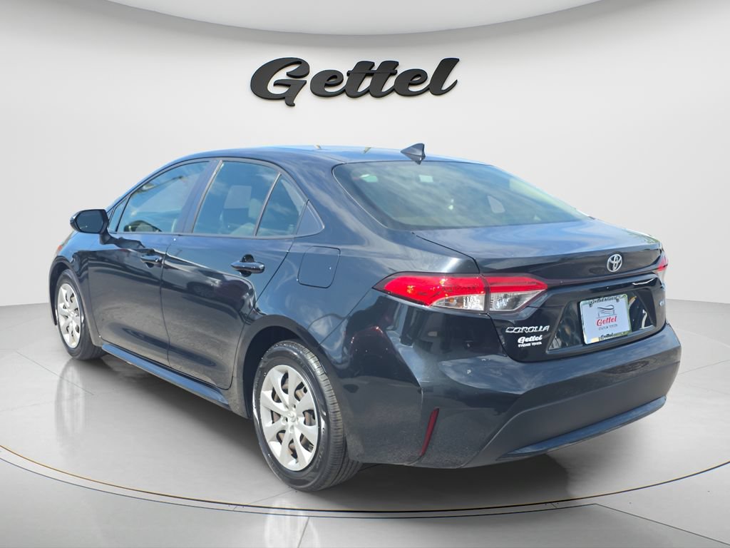 Used 2022 Toyota Corolla LE FWD image 7