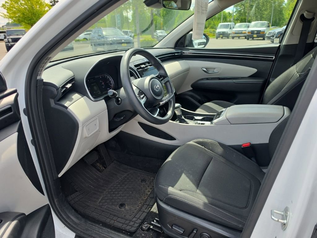 Used 2022 Hyundai Tucson SEL AWD/4WD image 2