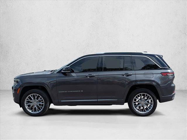 Used 2023 Jeep Grand Cherokee Summit w/ Luxury Tech Group V AWD/4WD image 9
