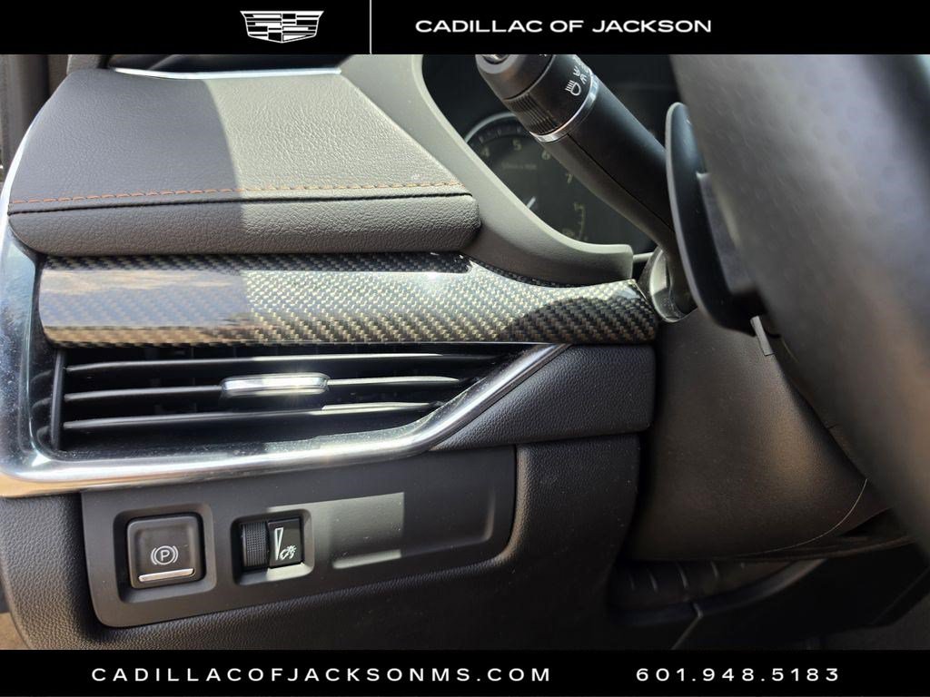 Certified 2023 Cadillac XT4 Sport FWD image 20