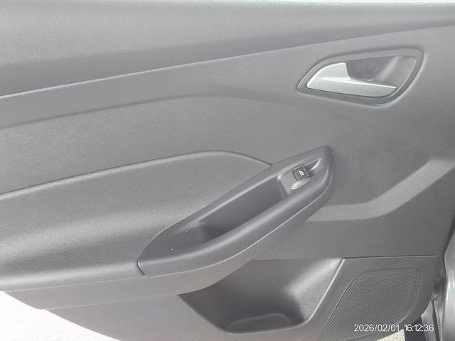 Used 2013 Ford Focus SE image 15