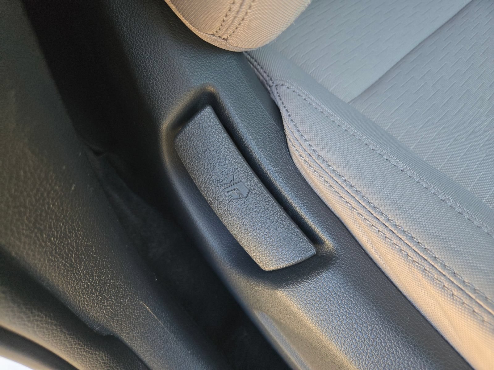 Used 2020 Hyundai Tucson Value FWD image 25