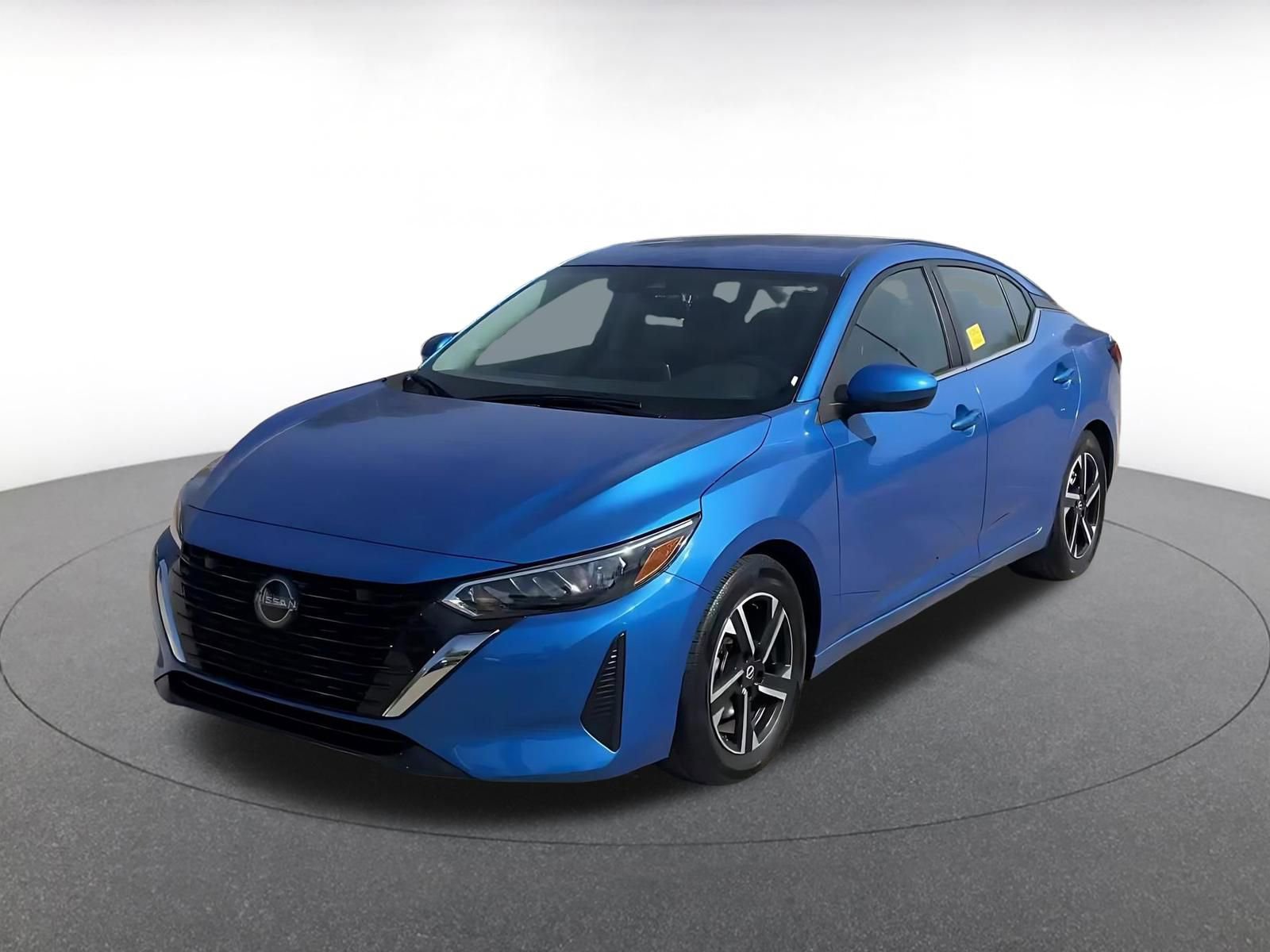 Used 2025 Nissan Sentra SV image 7