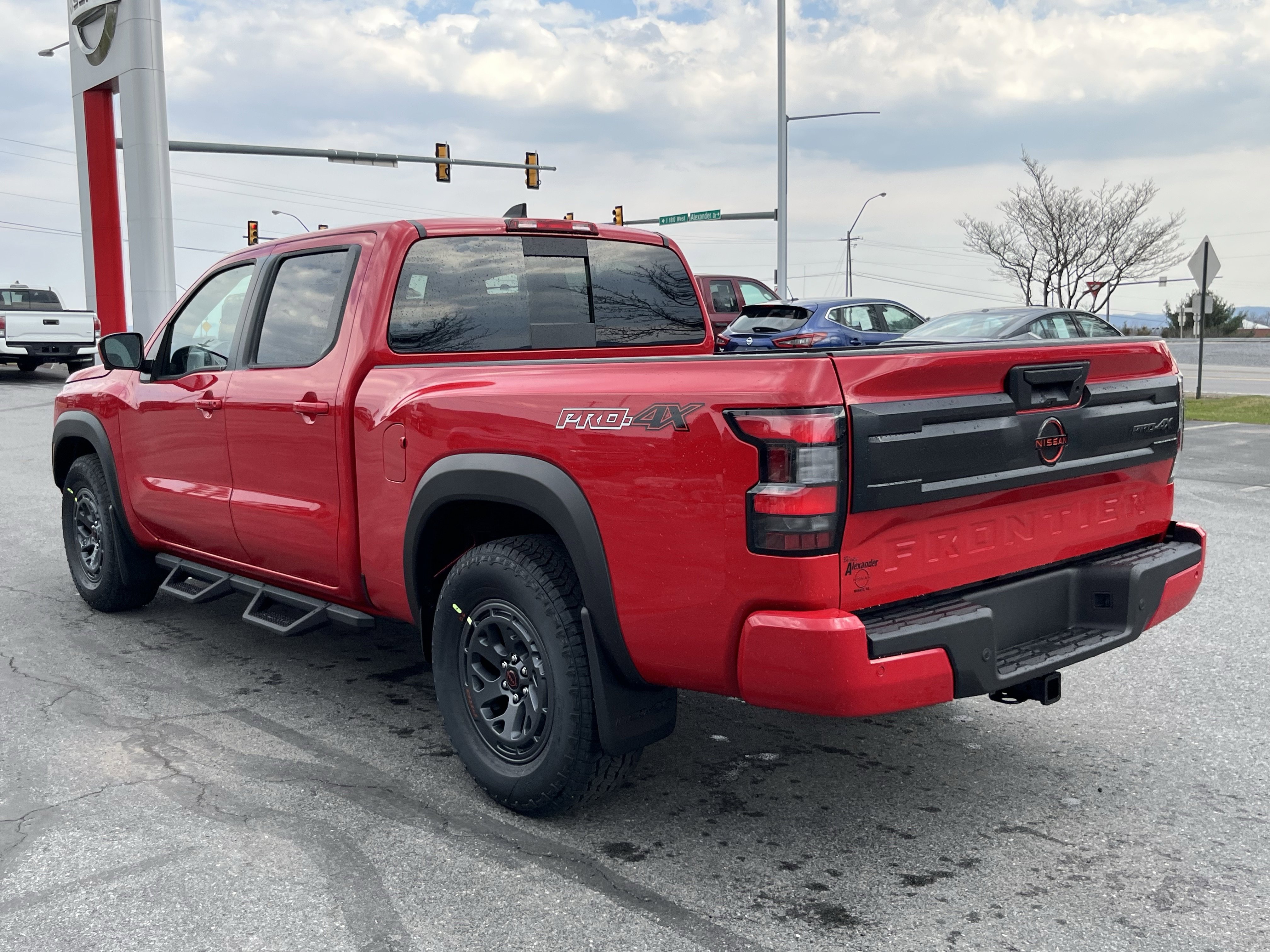 New 2026 Nissan Frontier PRO-4X w/ Pro Premium Package AWD/4WD image 7