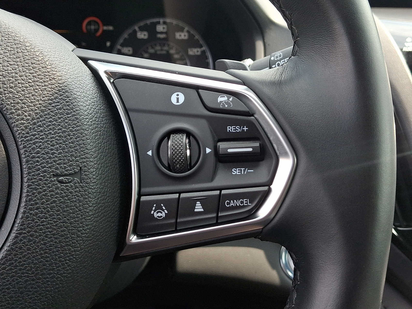 Certified 2024 Acura RDX SH-AWD image 22