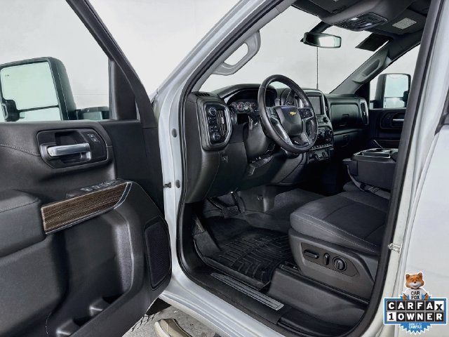 Used 2020 Chevrolet Silverado 2500 LT w/ All Star Edition AWD/4WD image 3