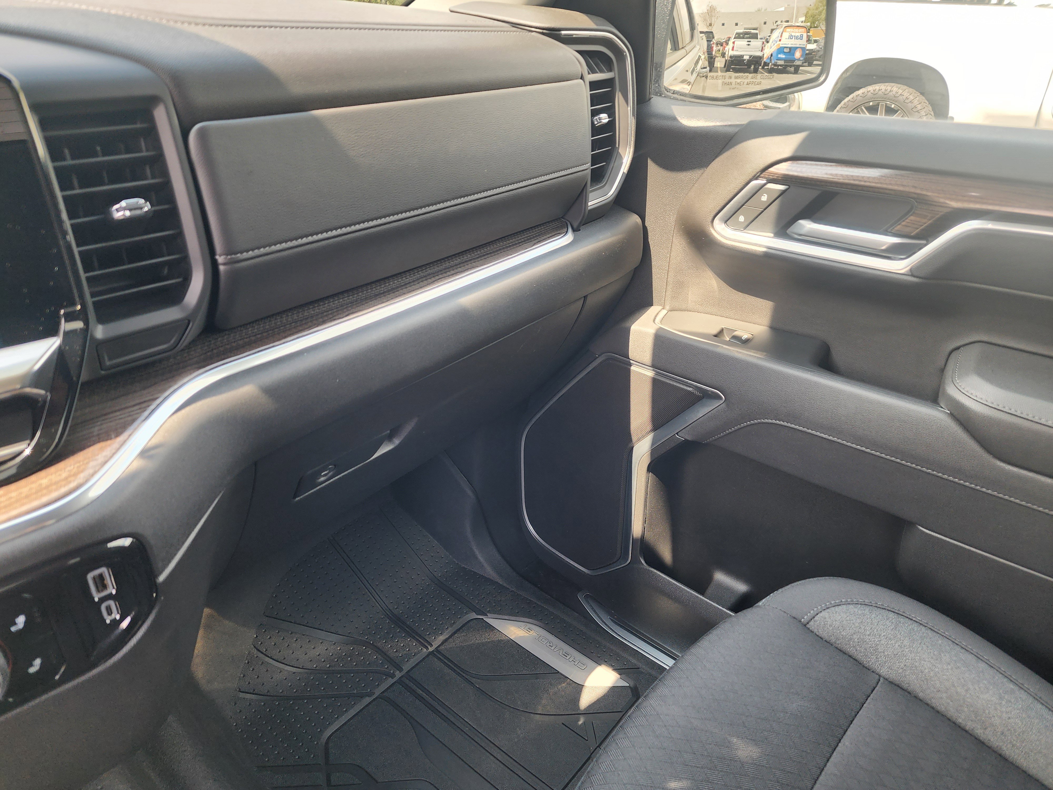 Used 2025 Chevrolet Silverado 1500 RST w/ Protection Package image 36