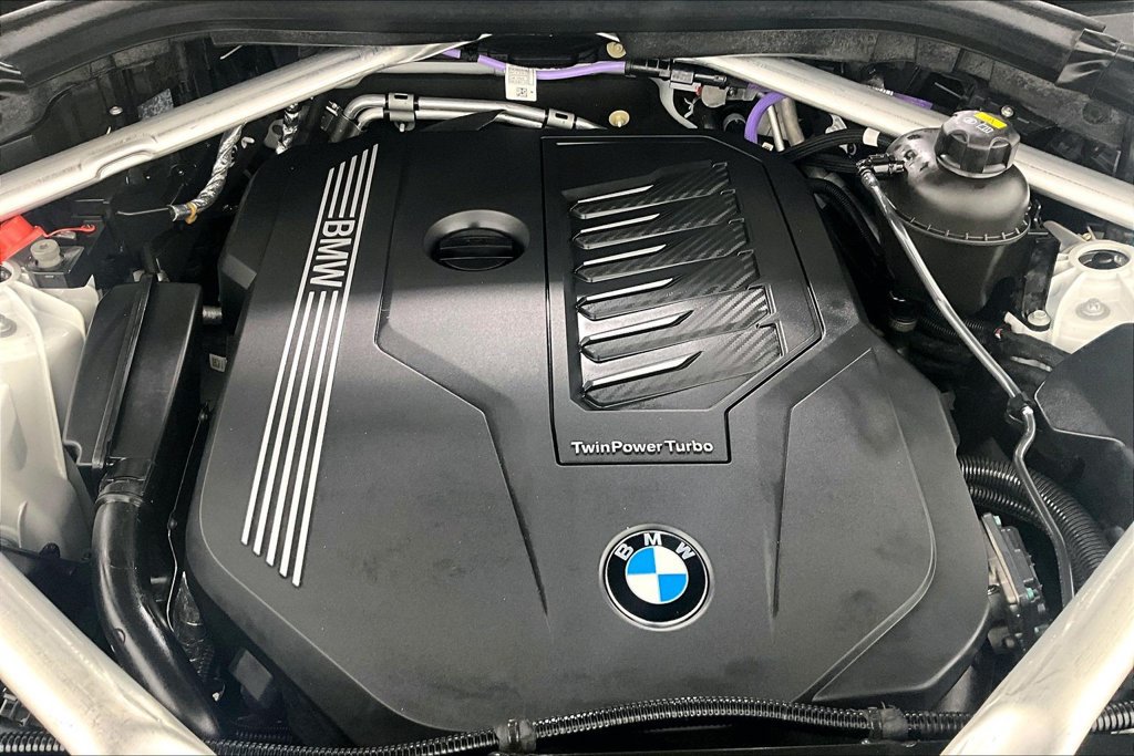 Used 2023 BMW X5 sDrive40i RWD image 9