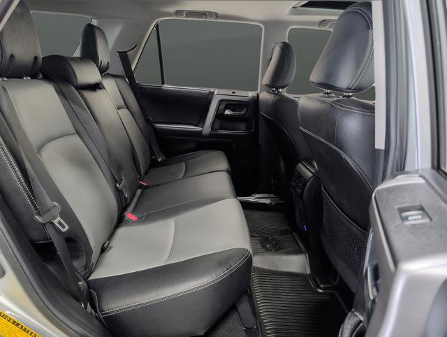 Used 2023 Toyota 4Runner SR5 Premium image 33