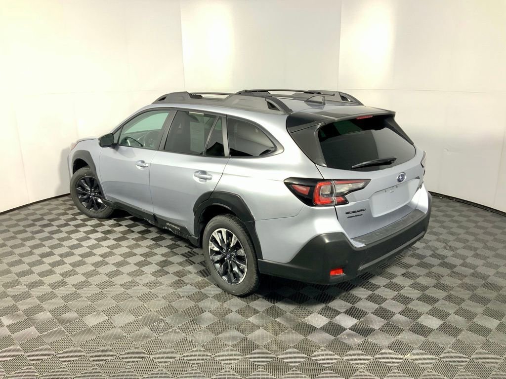 Used 2024 Subaru Outback Onyx Edition XT image 11