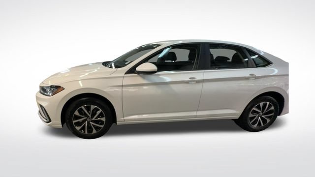 Certified 2025 Volkswagen Jetta S FWD image 6