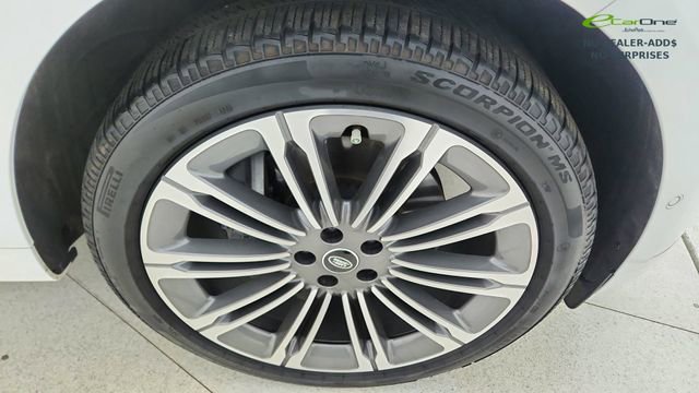 Used 2025 Land Rover Range Rover Sport Dynamic SE AWD/4WD image 59
