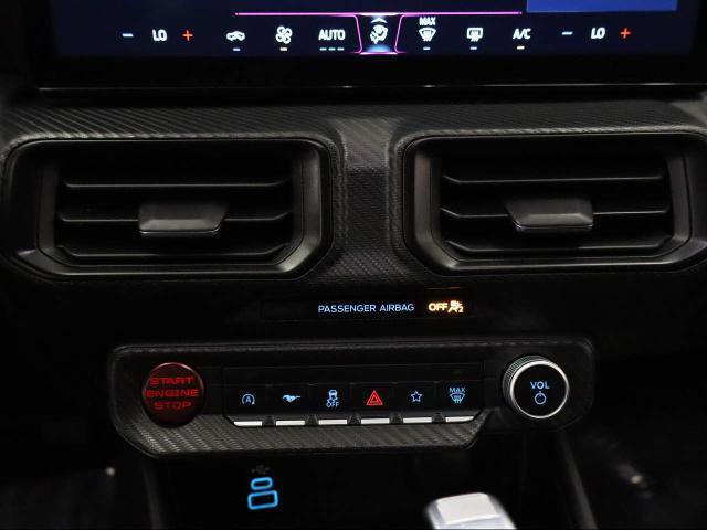 Certified 2025 Ford Mustang Coupe image 35