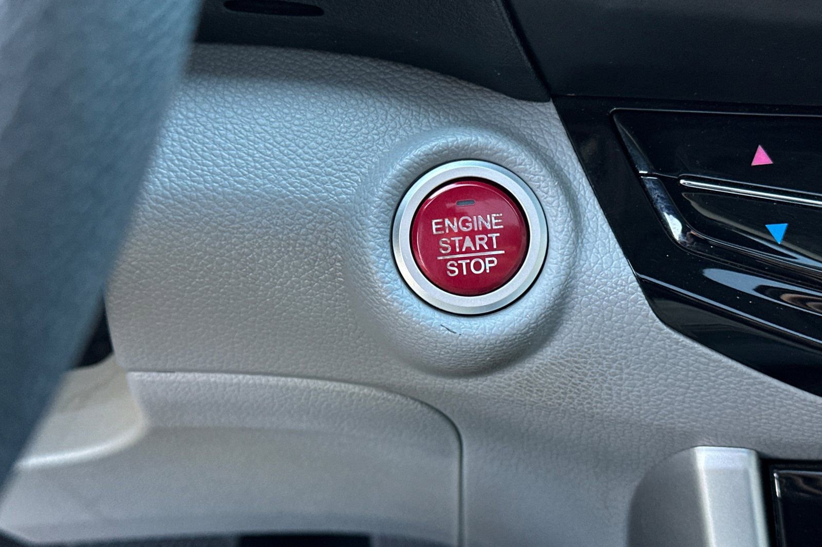 Used 2016 Honda Accord EX image 21