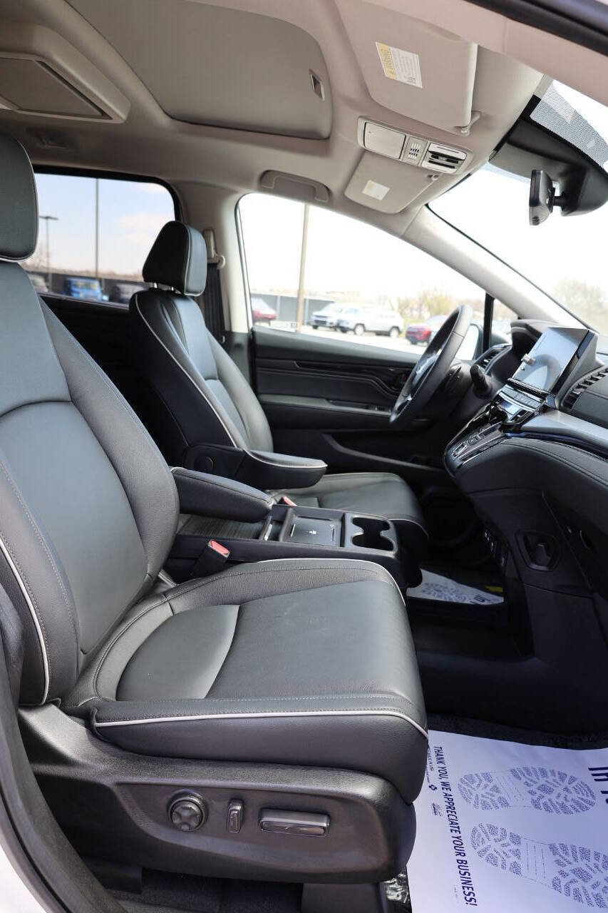 Used 2026 Honda Odyssey Touring image 15