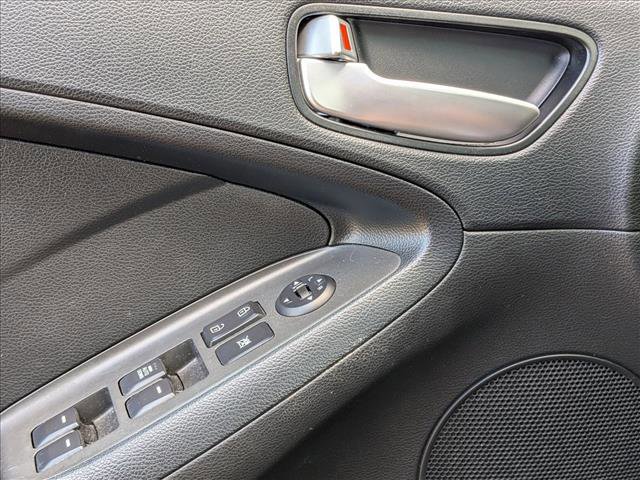 Used 2018 Kia Forte LX video 2