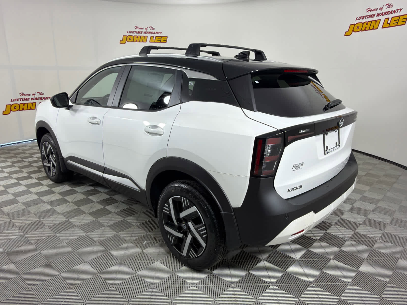 New 2026 Nissan Kicks SV w/ Cold Weather Package FWD image 3