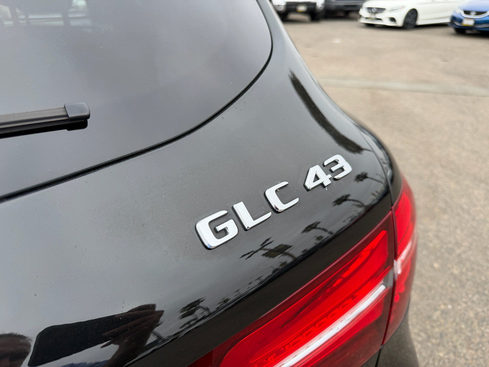 Used 2018 Mercedes-Benz GLC 43 AMG 4MATIC w/ Designo Black Leather Package image 9