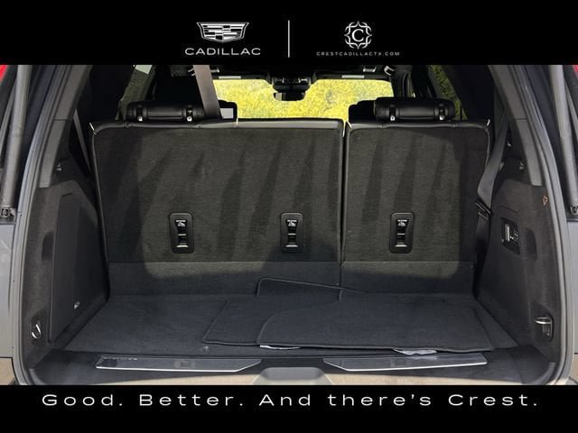 Certified 2024 Cadillac Escalade Sport Platinum w/ Heavy-Duty Trailer Package AWD/4WD image 35