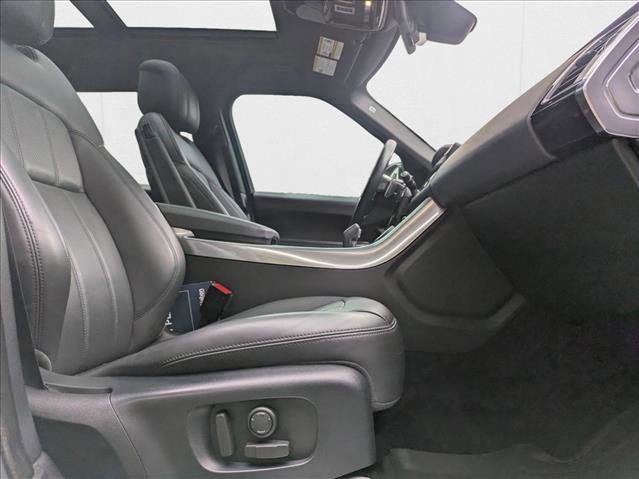 Used 2019 Land Rover Range Rover Sport Supercharged image 21