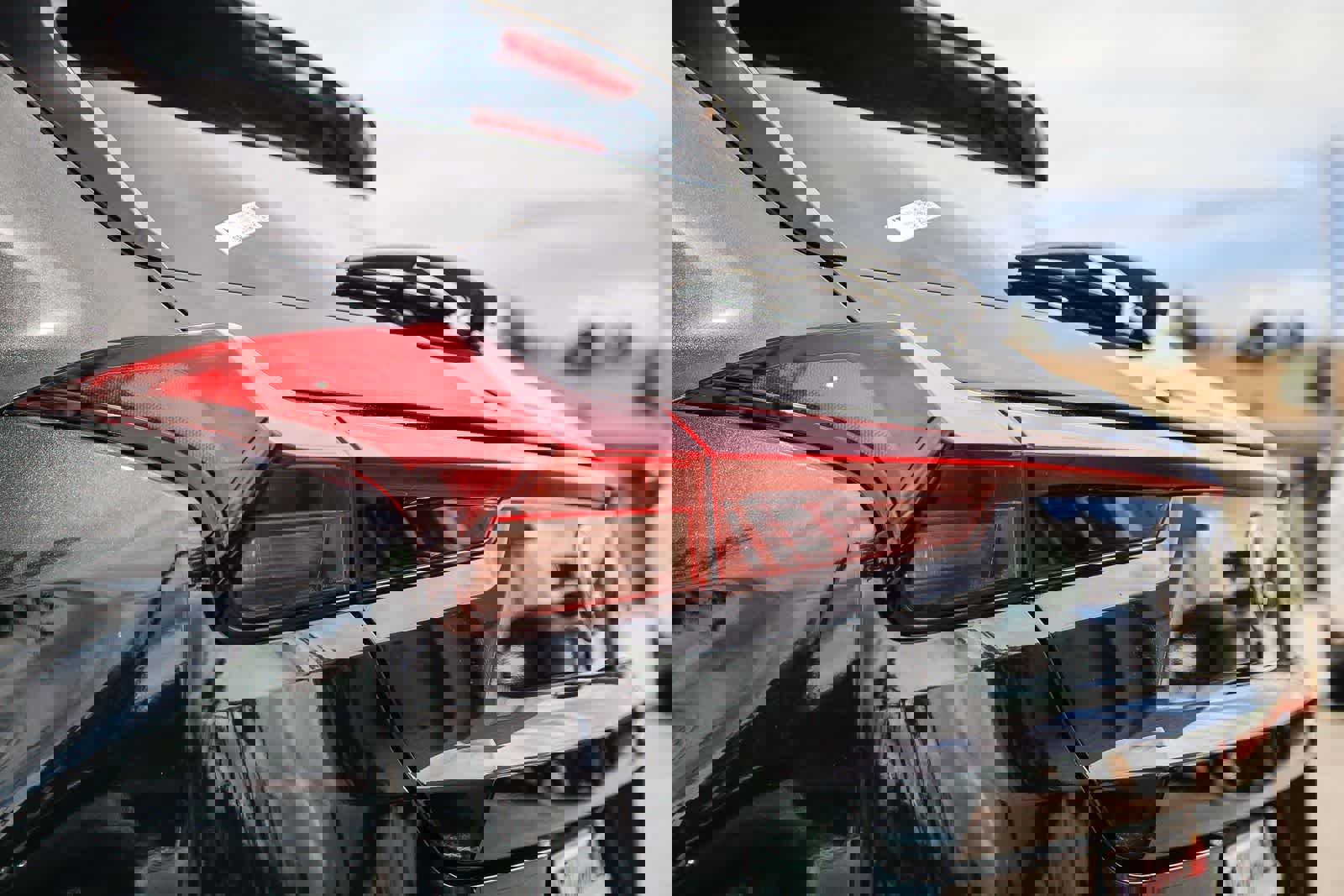 Used 2024 Lexus UX 250h FWD image 7