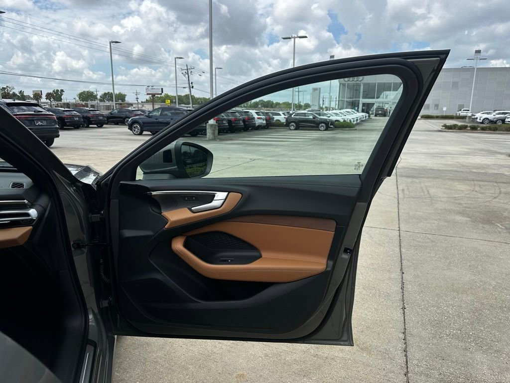 Used 2025 Audi A5 2.0T Premium Plus image 31