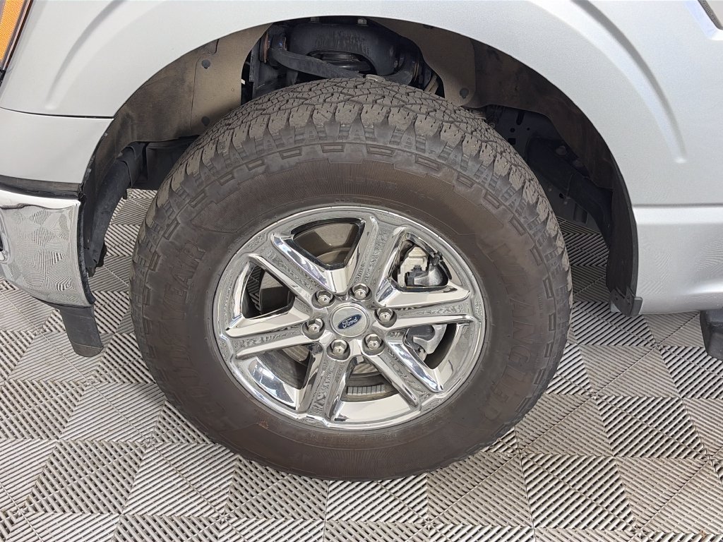 Used 2025 Ford F150 XLT w/ Equipment Group 301A Standard AWD/4WD image 8